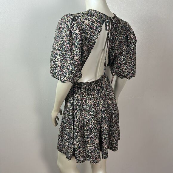 Ditsy Floral Print Puff Sleeve Tiered Mini Dress size 10 - Picture 2 of 12